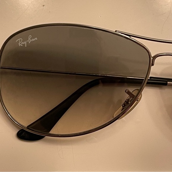 RAY-BAN: Cockpit Sunglasses - Picture 6 of 9